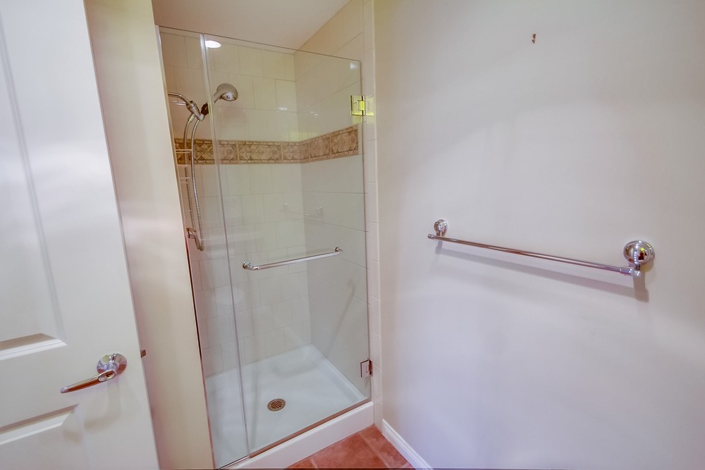 Virtual tour photo 35 of 40 for 850 Beech St #616
