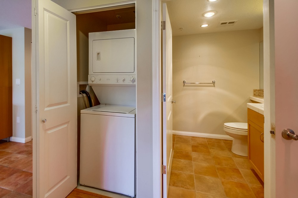 Virtual tour photo 36 of 40 for 850 Beech St #616