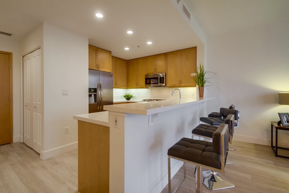 Virtual tour photo 23 of 64 for 850 Beech St #714