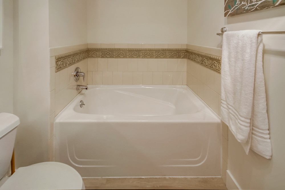 Virtual tour photo 34 of 64 for 850 Beech St #714