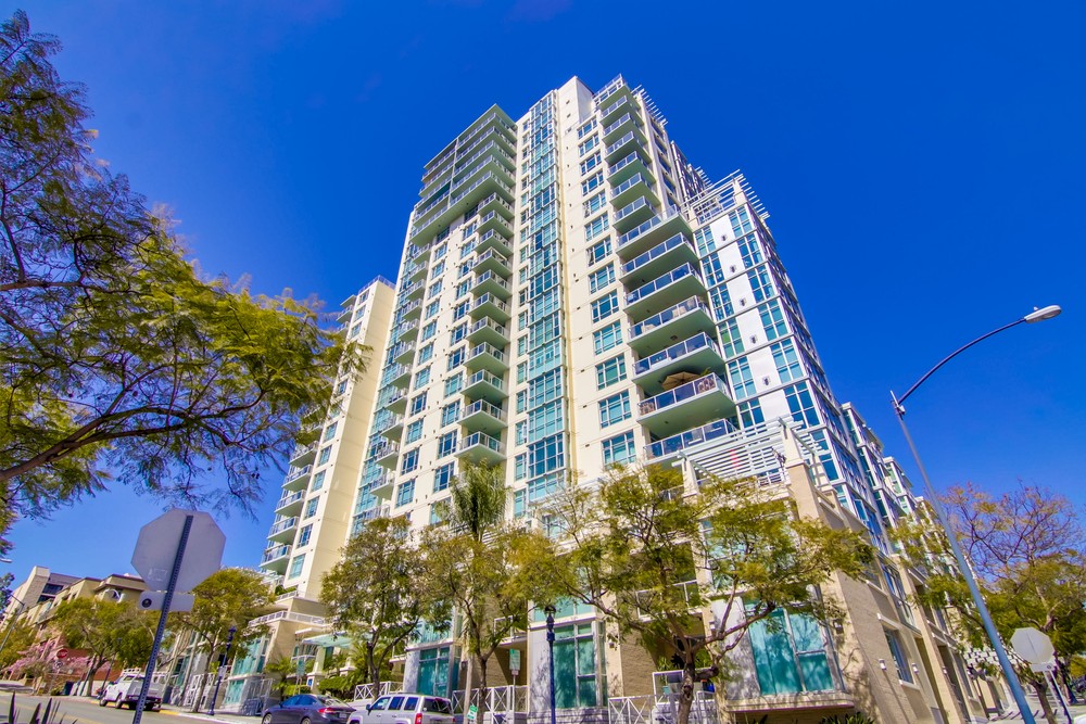 Virtual tour photo 3 of 57 for 850 Beech St UNIT 411