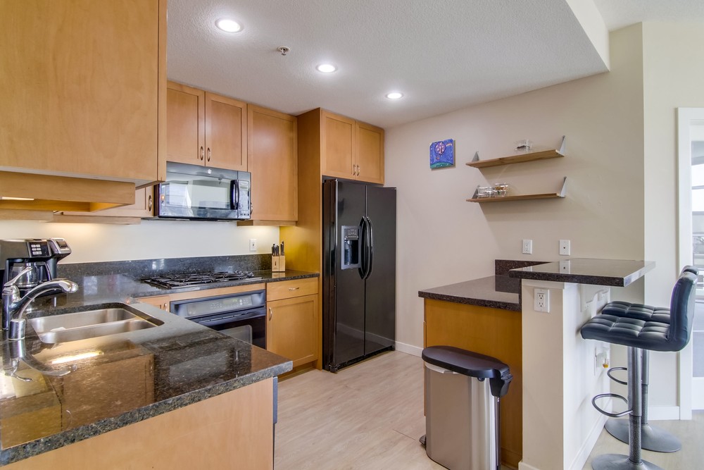 Virtual tour photo 25 of 57 for 850 Beech St UNIT 411