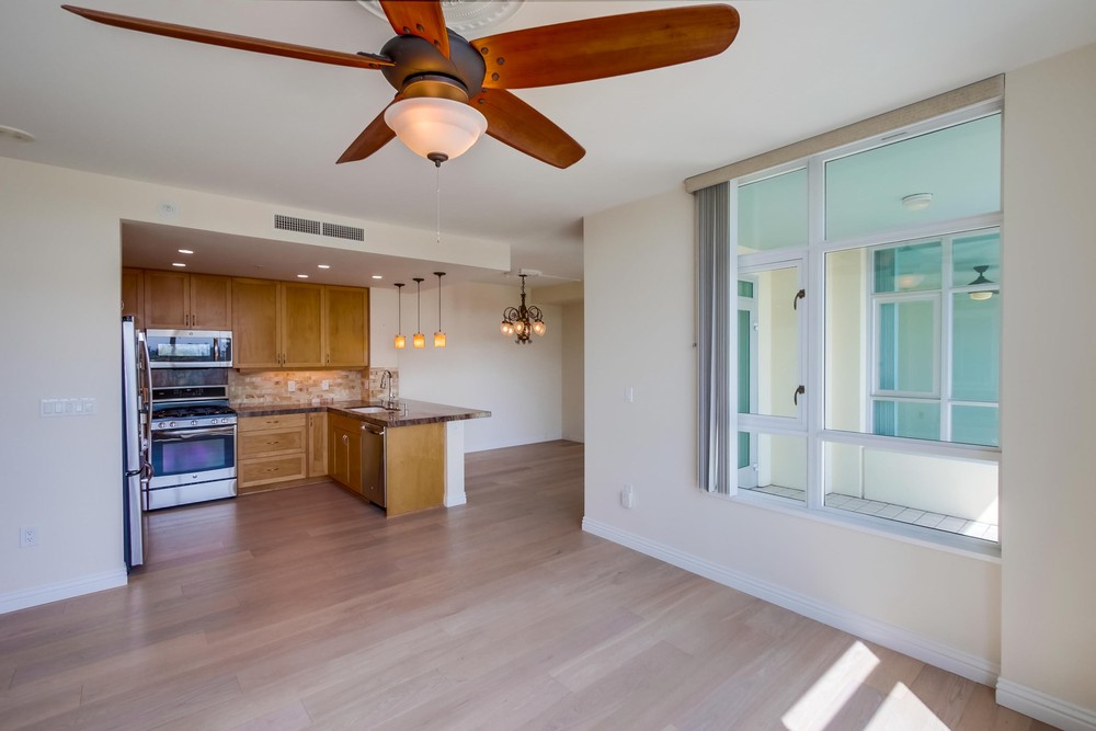 Virtual tour photo 9 of 33 for 850 Beech St