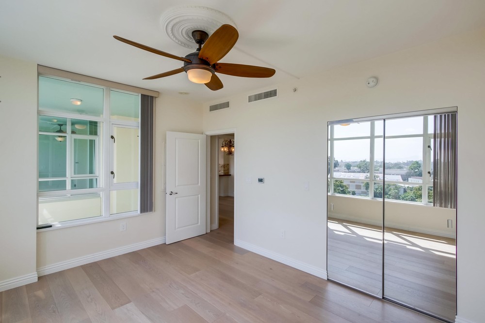 Virtual tour photo 28 of 33 for 850 Beech St