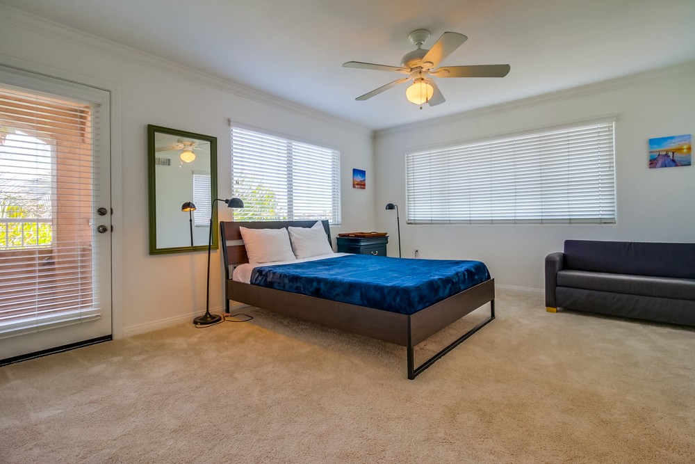 Virtual tour photo 19 of 49 for 850 Felspar St