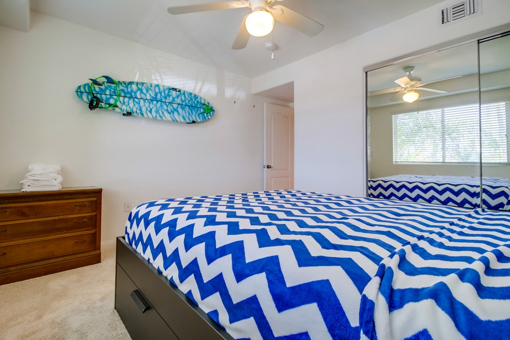 Virtual tour photo 37 of 49 for 850 Felspar St