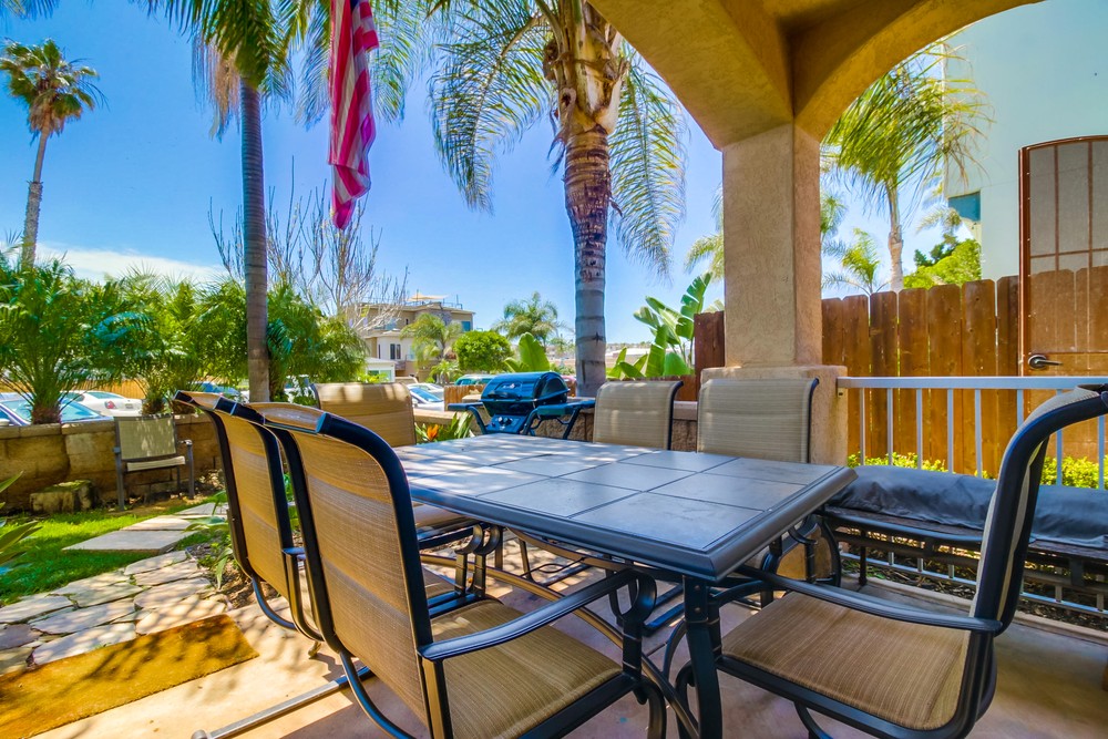 Virtual tour photo 40 of 49 for 850 Felspar St