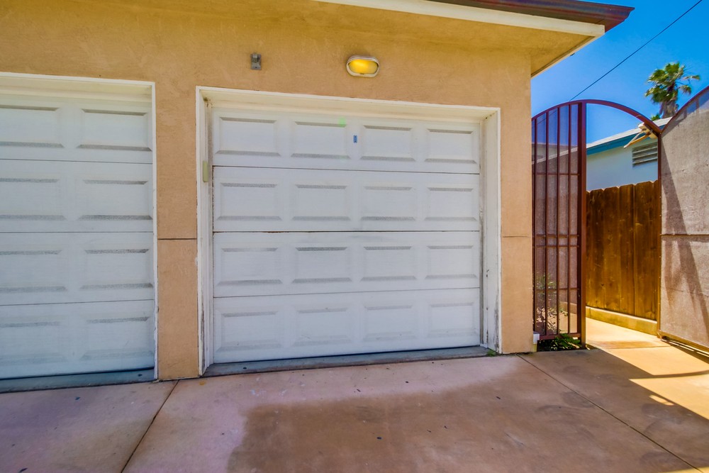 Virtual tour photo 50 of 49 for 850 Felspar St