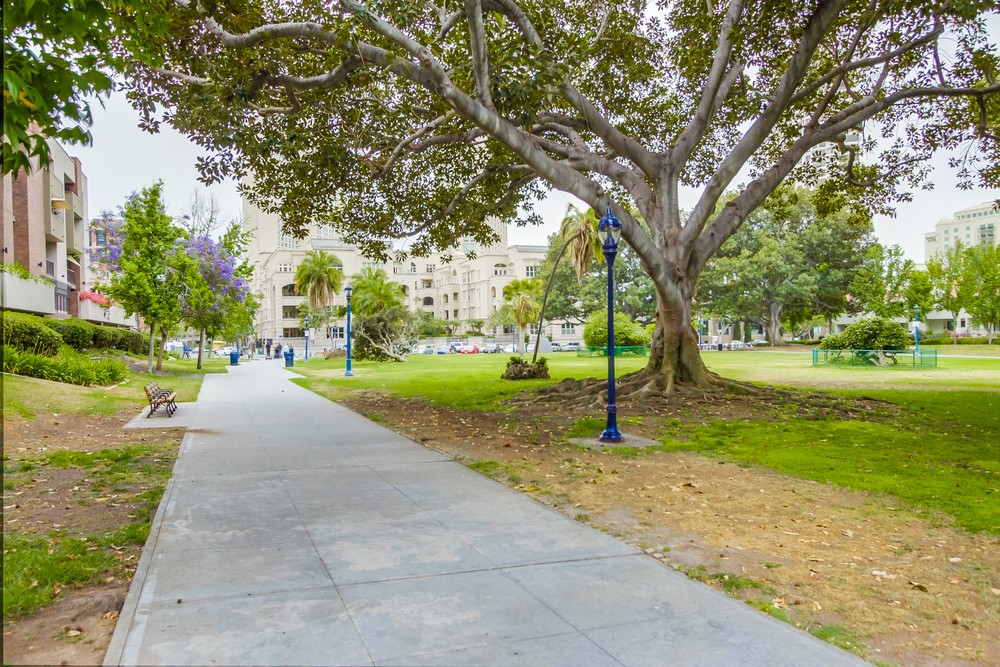 Virtual tour photo 1 of 41 for 850 State St #328