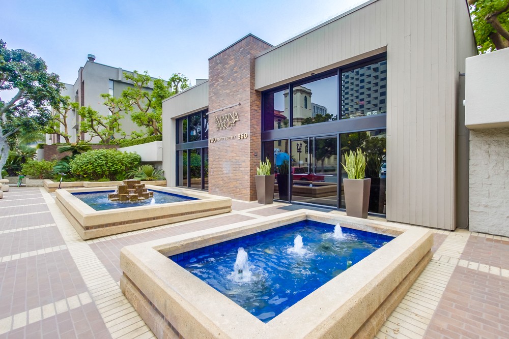 Virtual tour photo 6 of 41 for 850 State St #328