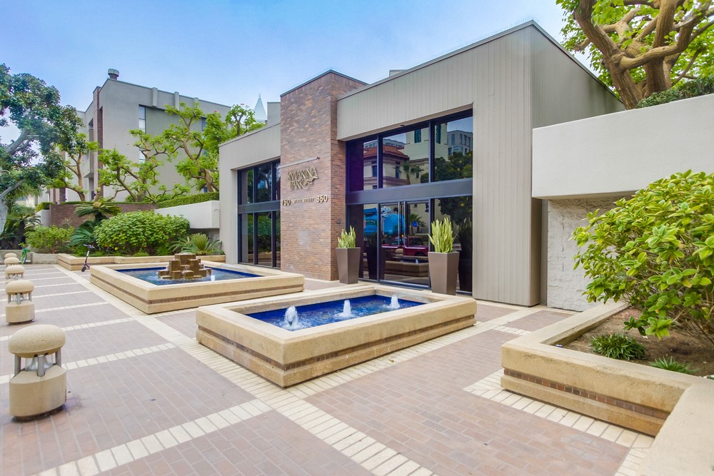 Virtual tour photo 7 of 41 for 850 State St #328