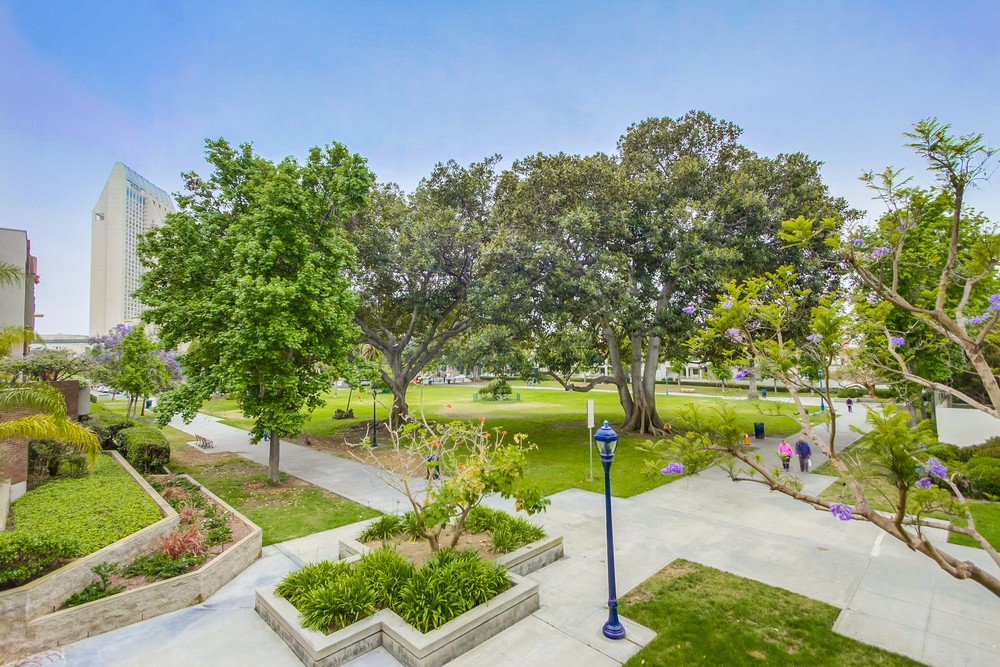 Virtual tour photo 37 of 41 for 850 State St #328