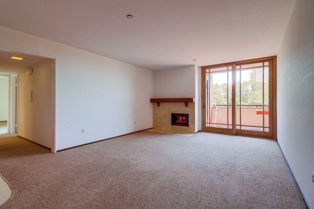 Virtual tour photo 12 of 39 for 850 State St