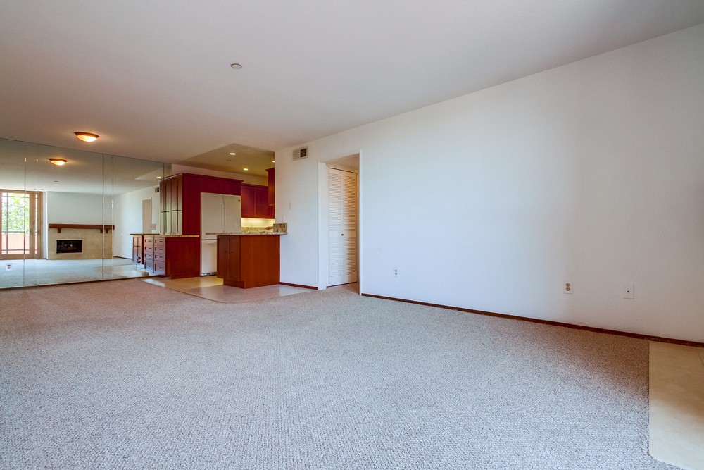 Virtual tour photo 15 of 39 for 850 State St