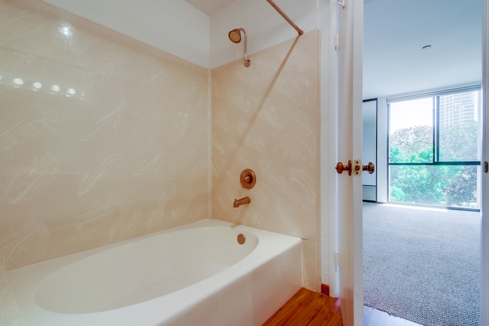 Virtual tour photo 29 of 39 for 850 State St