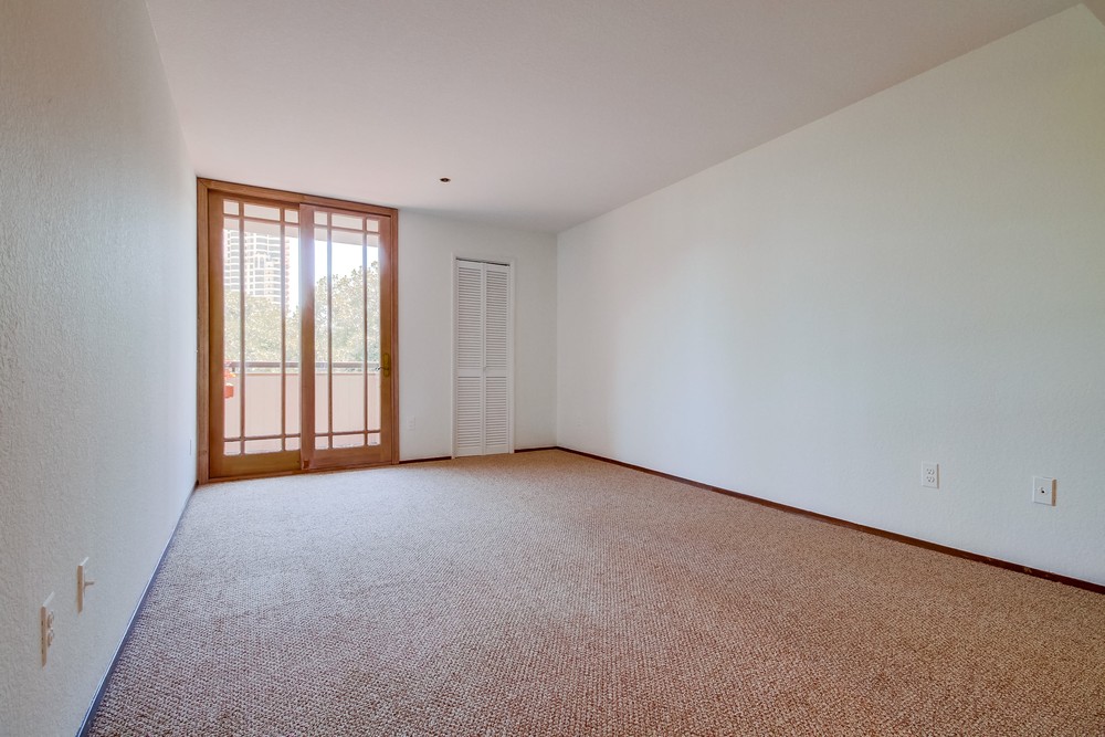 Virtual tour photo 30 of 39 for 850 State St