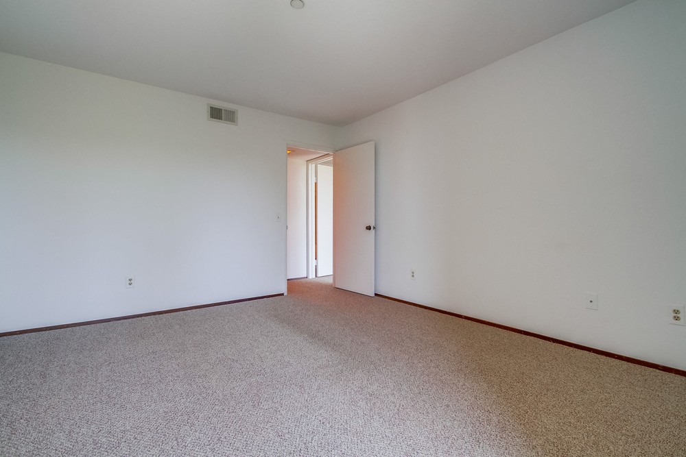 Virtual tour photo 34 of 39 for 850 State St