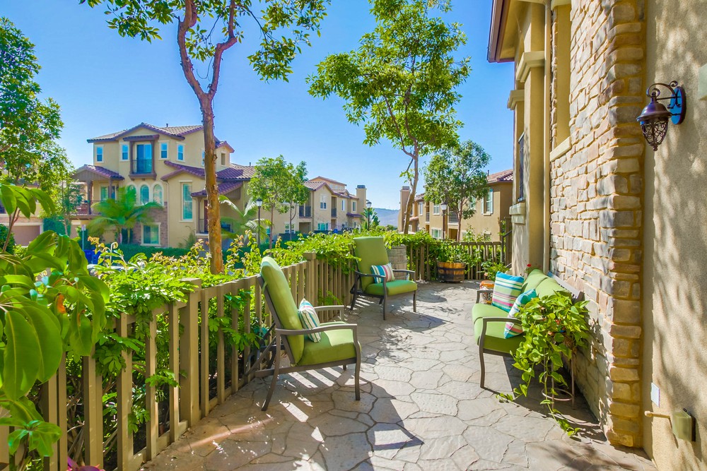 Virtual tour photo 5 of 35 for 8500 Old Stonefield Chase