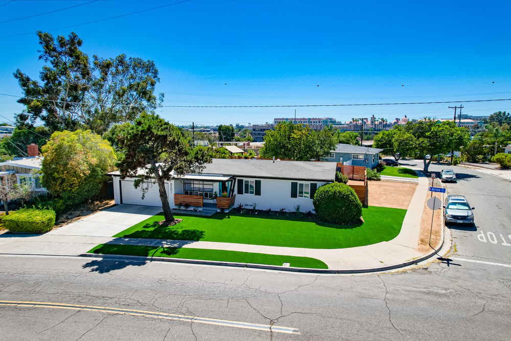 Virtual tour photo 1 of 44 for 8501 Pinecrest Ave