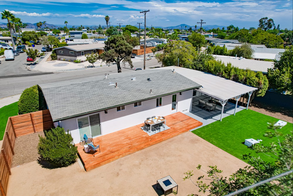 Virtual tour photo 18 of 44 for 8501 Pinecrest Ave