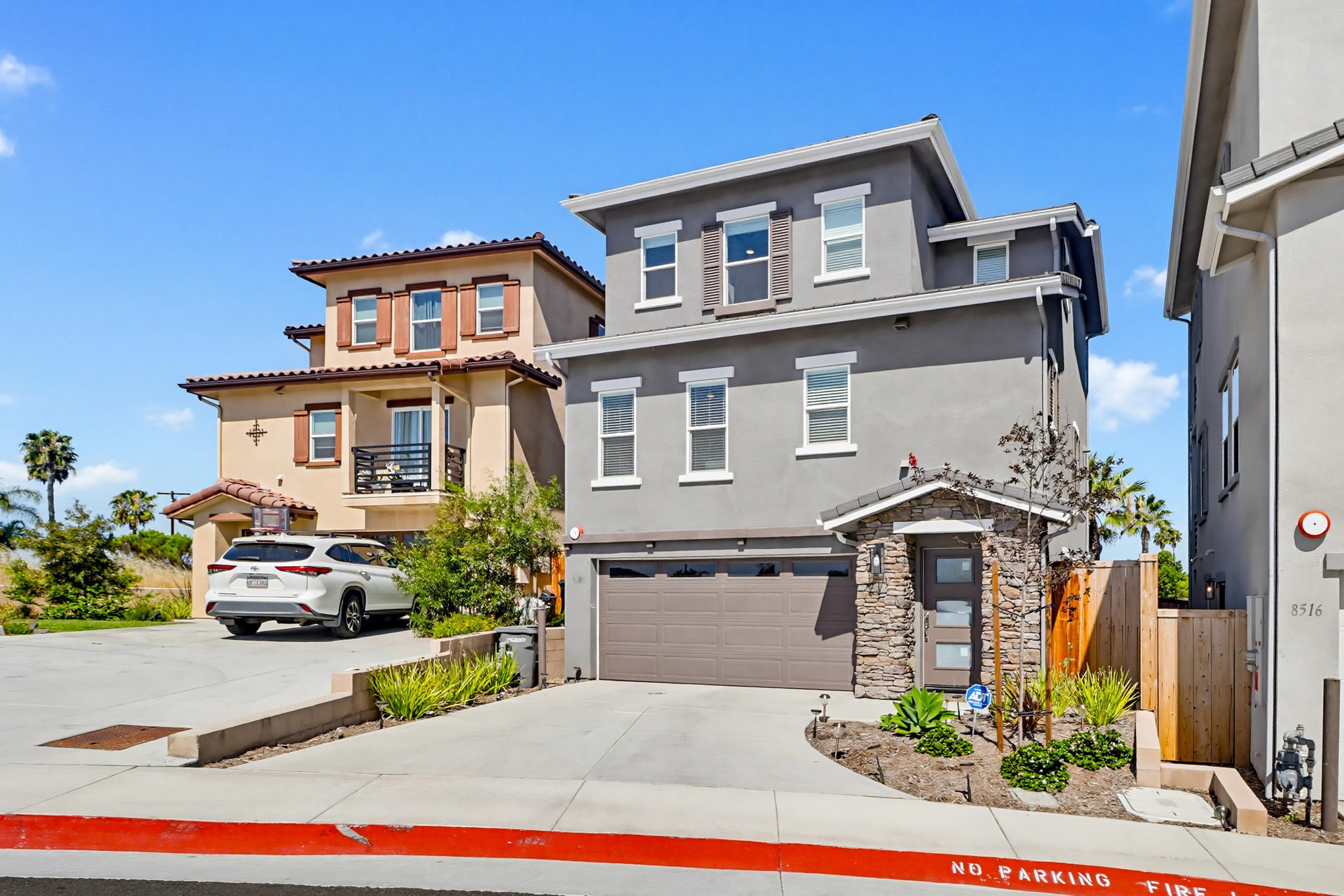Virtual tour photo 3 of 54 for 8508 Vista Azul