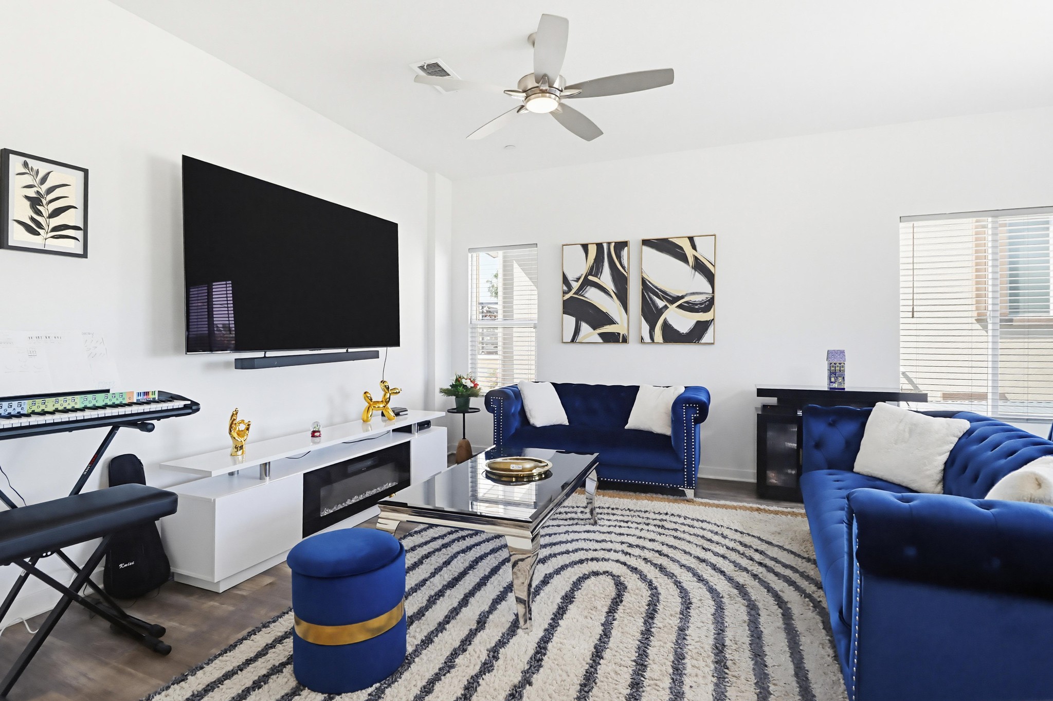 Virtual tour photo 7 of 54 for 8508 Vista Azul