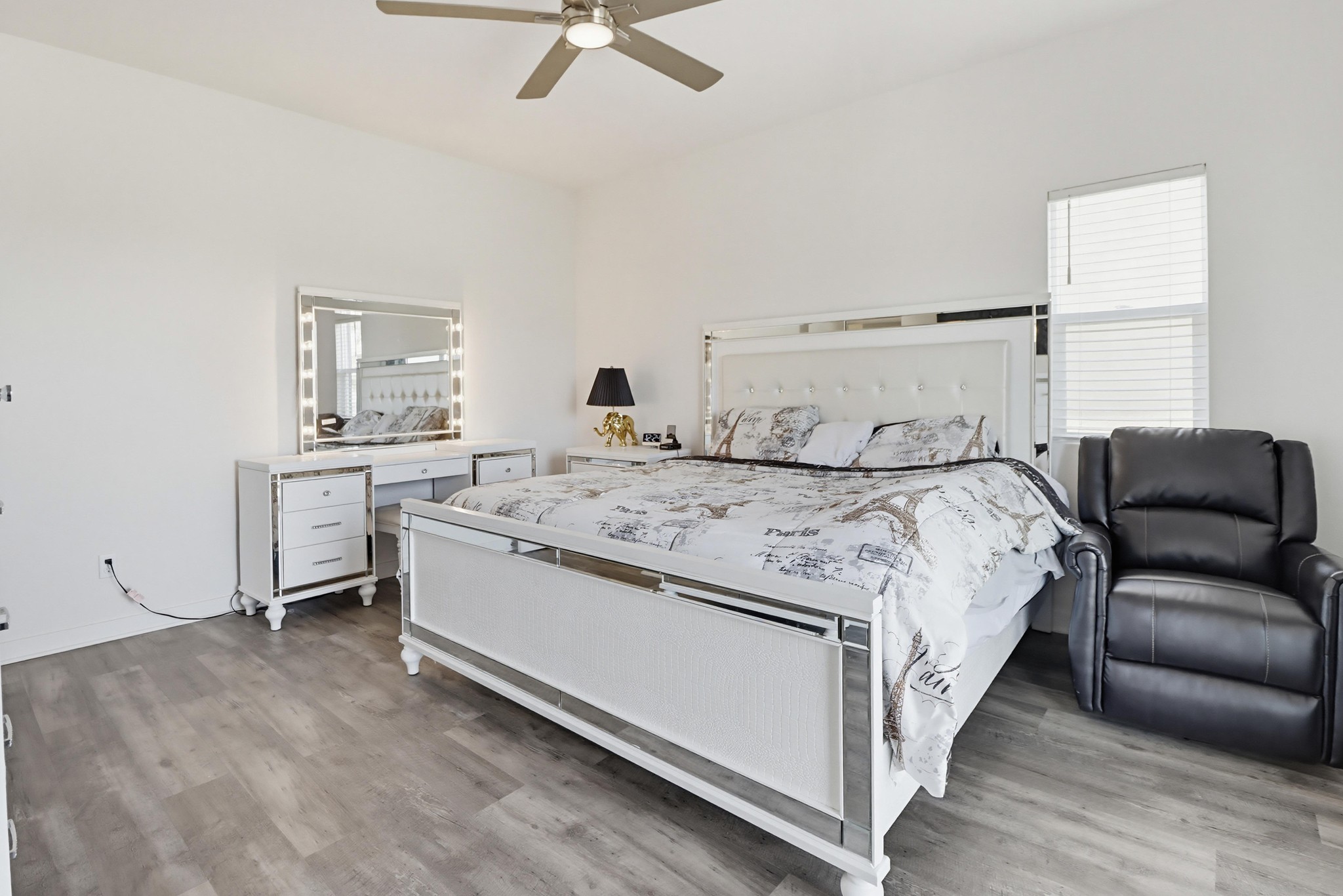 Virtual tour photo 24 of 54 for 8508 Vista Azul