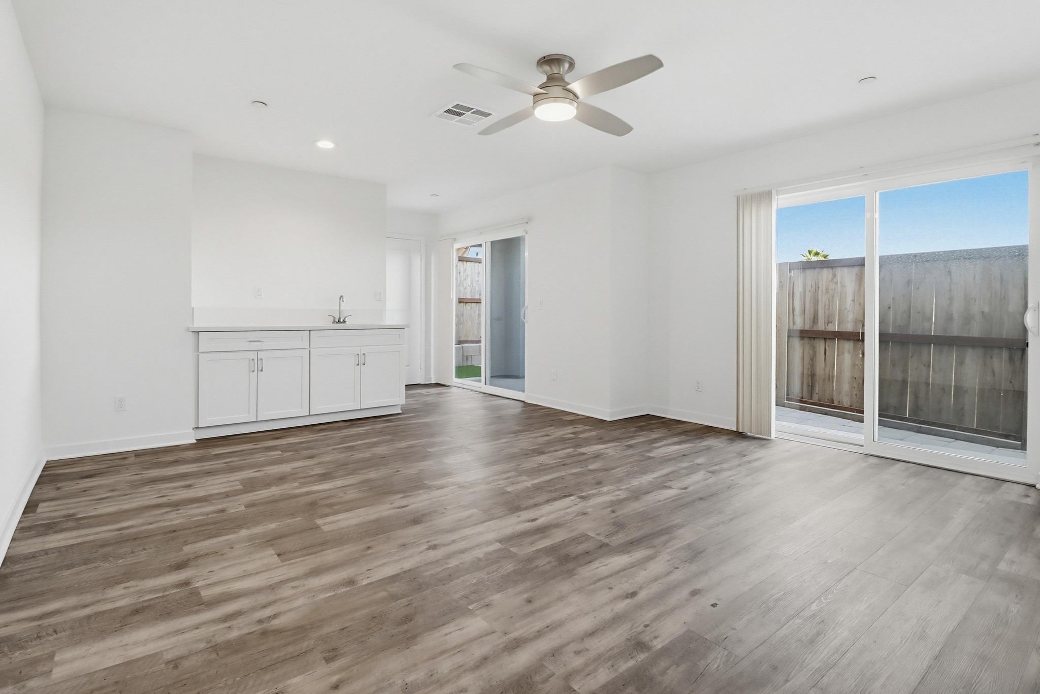 Virtual tour photo 41 of 54 for 8508 Vista Azul