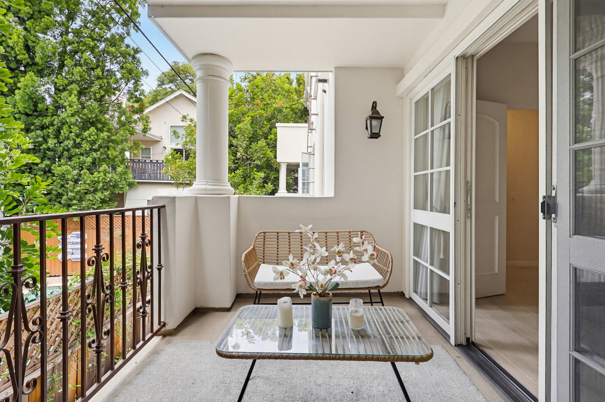 Virtual tour photo 67 of 103 for 851 N San Vicente Blvd