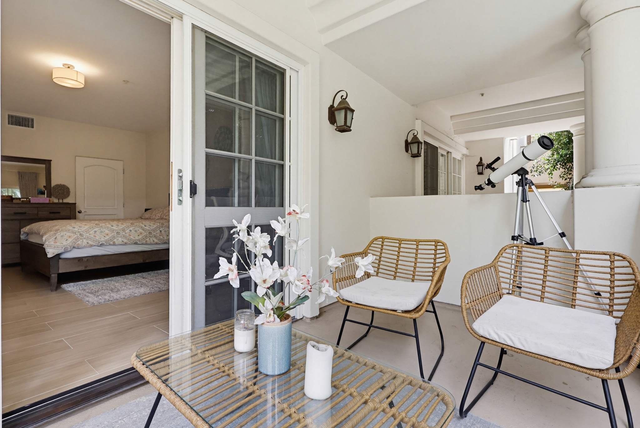 Virtual tour photo 68 of 103 for 851 N San Vicente Blvd