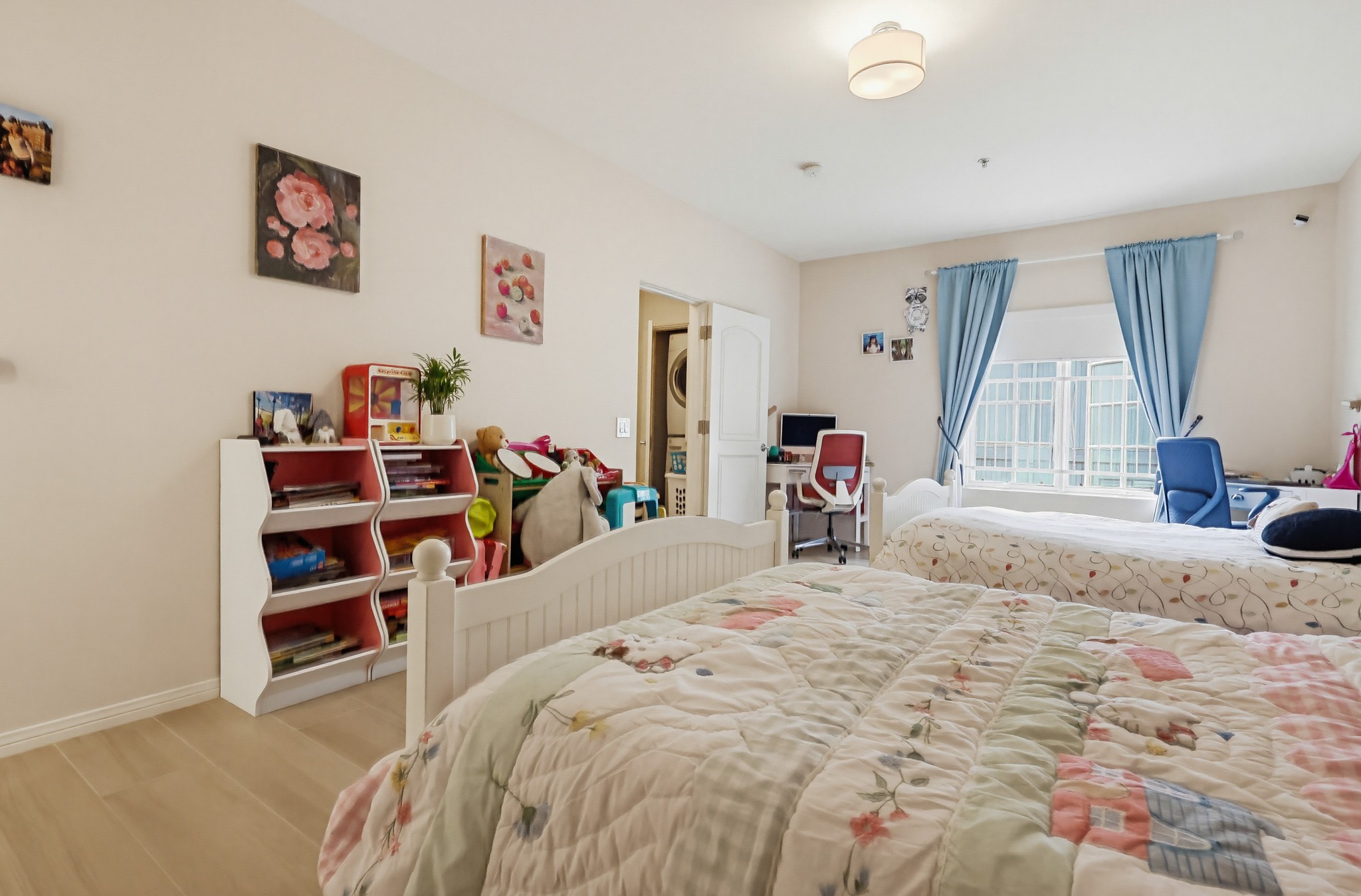 Virtual tour photo 70 of 103 for 851 N San Vicente Blvd