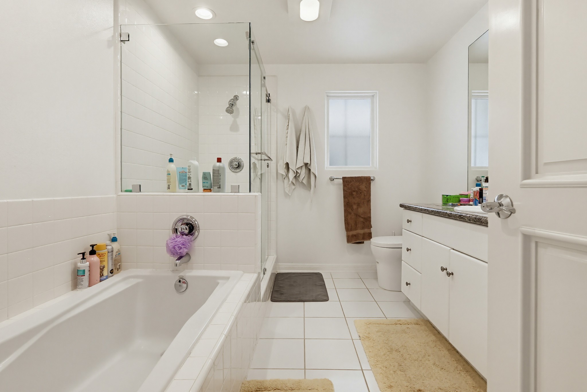 Virtual tour photo 75 of 103 for 851 N San Vicente Blvd