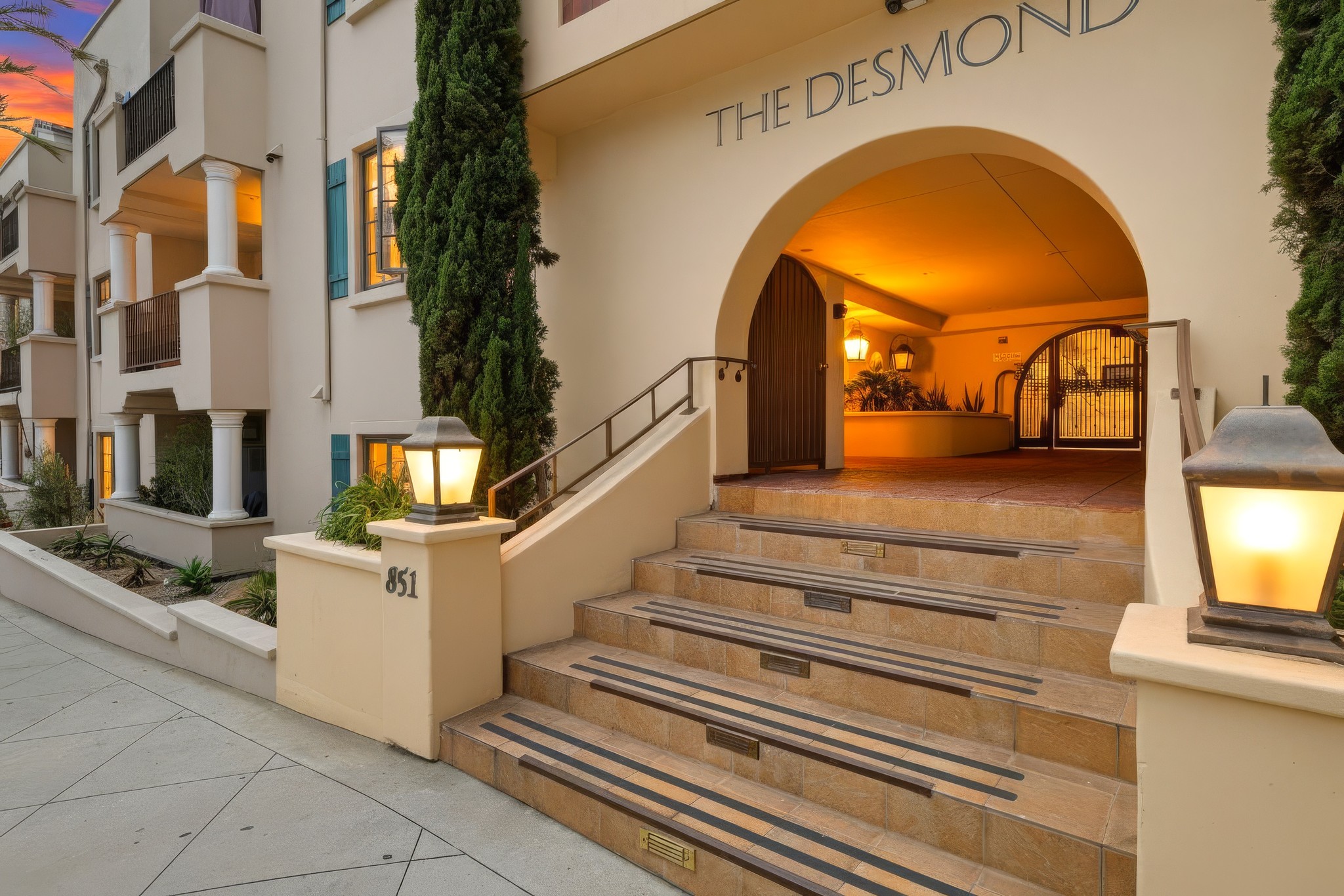 Virtual tour photo 103 of 103 for 851 N San Vicente Blvd