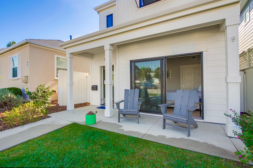 Virtual tour photo 5 of 77 for 851 Wilbur Ave