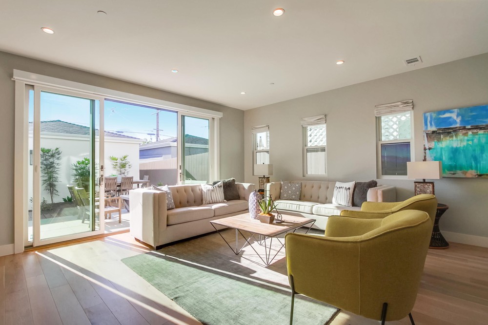 Virtual tour photo 9 of 77 for 851 Wilbur Ave