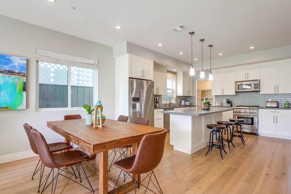 Virtual tour photo 15 of 77 for 851 Wilbur Ave