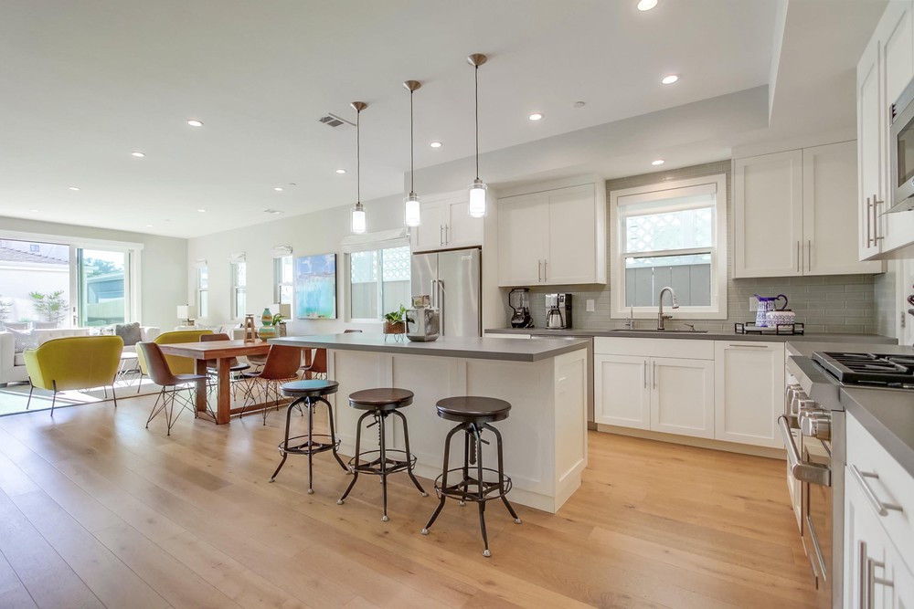 Virtual tour photo 19 of 77 for 851 Wilbur Ave