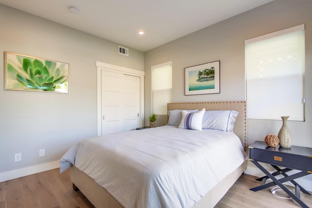 Virtual tour photo 27 of 77 for 851 Wilbur Ave
