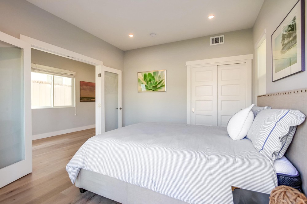 Virtual tour photo 28 of 77 for 851 Wilbur Ave