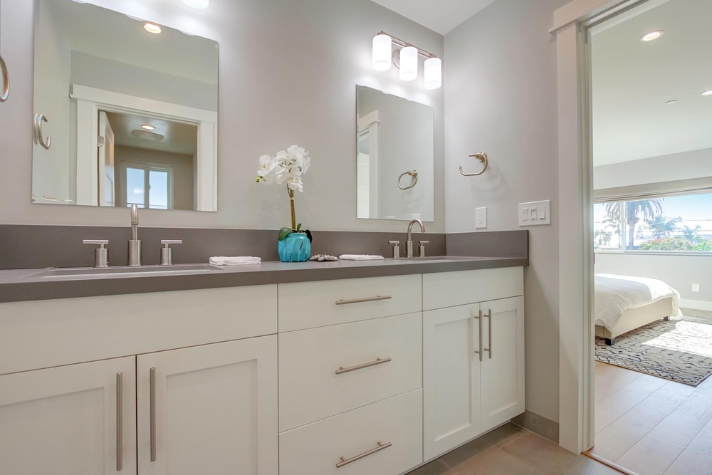 Virtual tour photo 40 of 77 for 851 Wilbur Ave