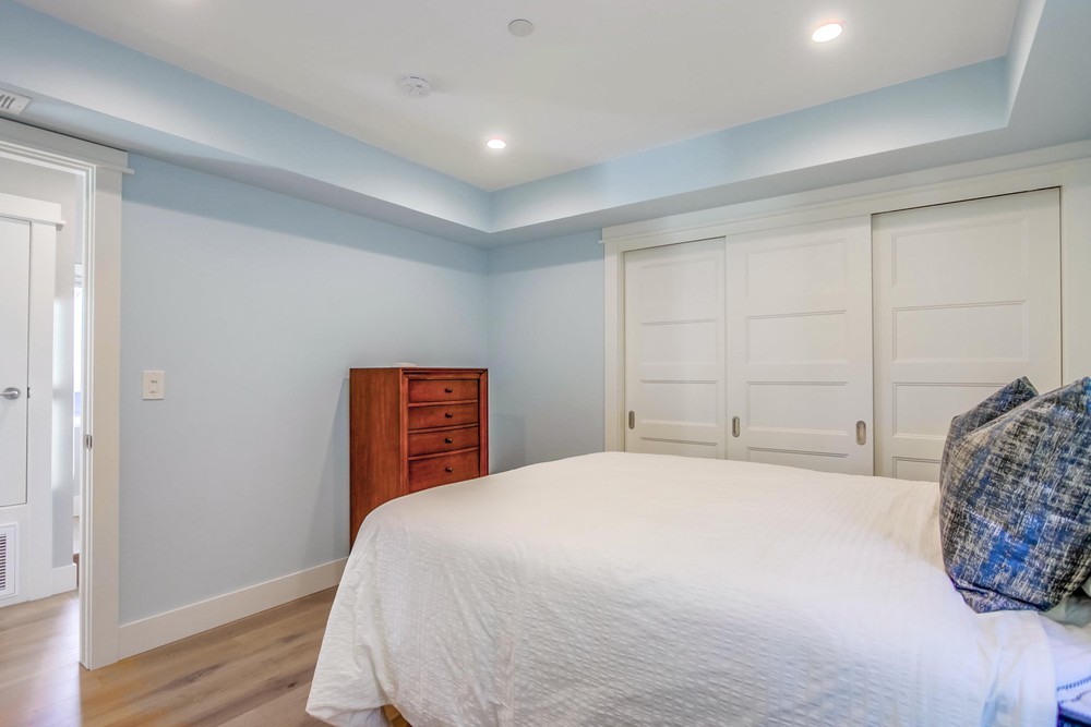 Virtual tour photo 44 of 77 for 851 Wilbur Ave