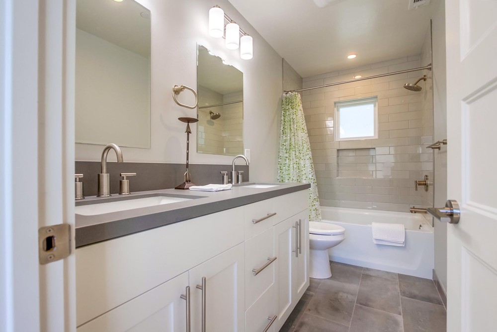Virtual tour photo 46 of 77 for 851 Wilbur Ave