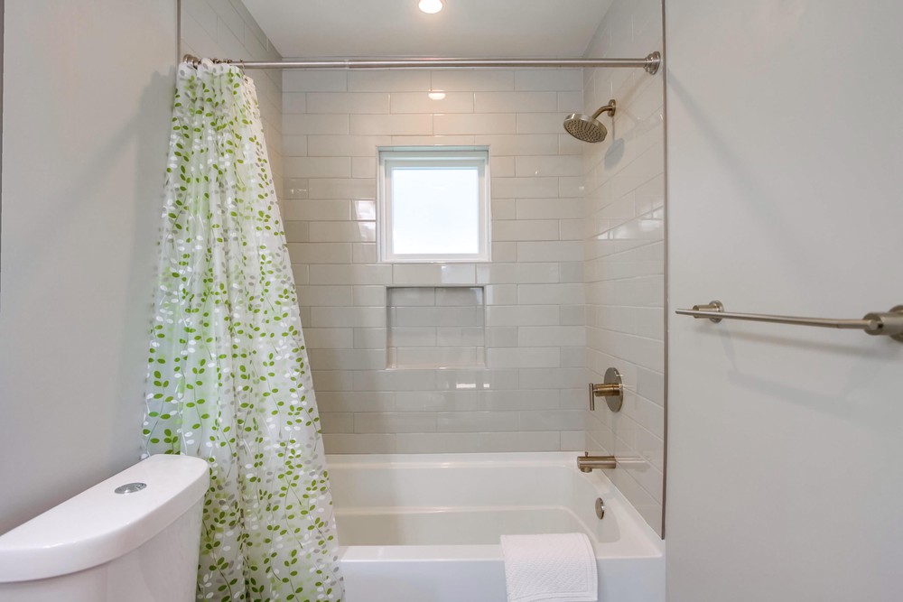 Virtual tour photo 47 of 77 for 851 Wilbur Ave