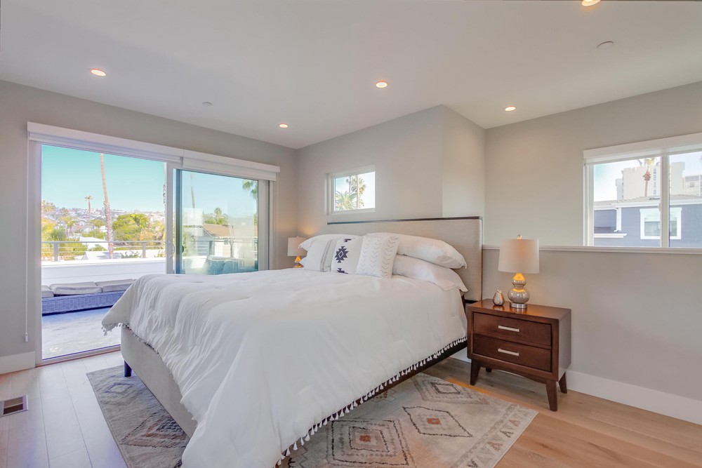 Virtual tour photo 53 of 77 for 851 Wilbur Ave