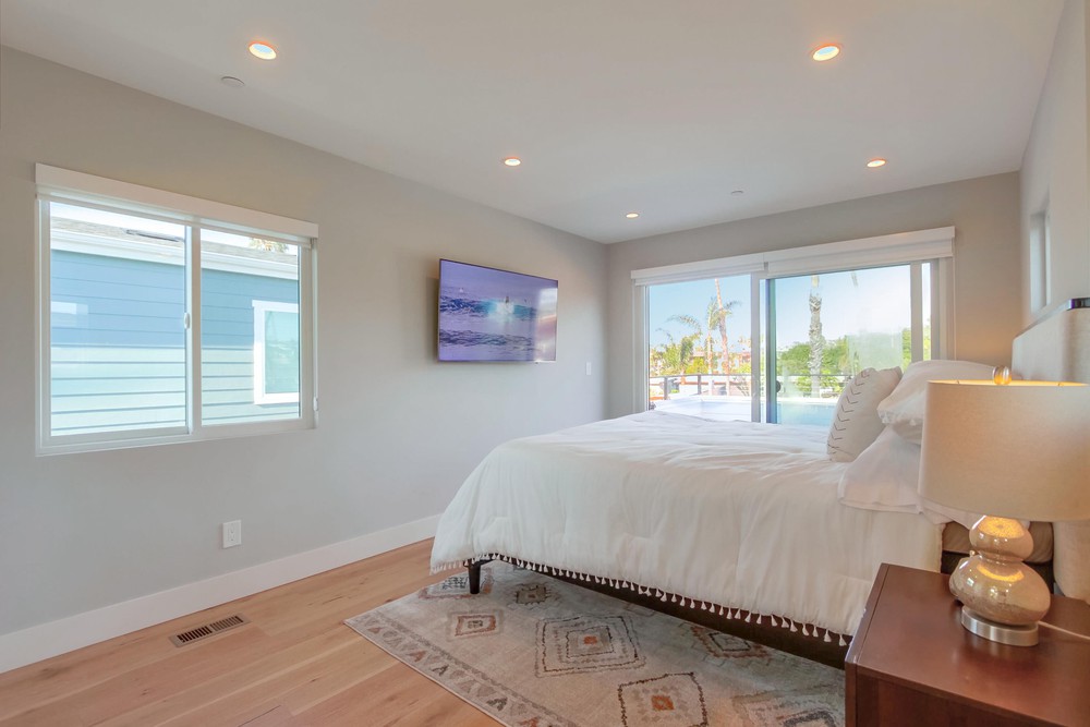Virtual tour photo 54 of 77 for 851 Wilbur Ave