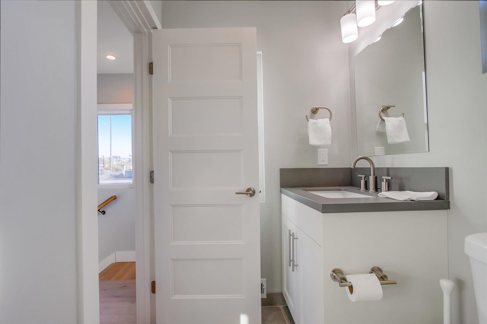 Virtual tour photo 59 of 77 for 851 Wilbur Ave