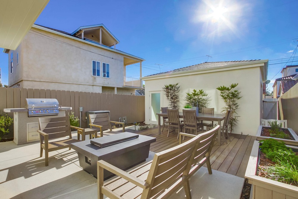 Virtual tour photo 72 of 77 for 851 Wilbur Ave