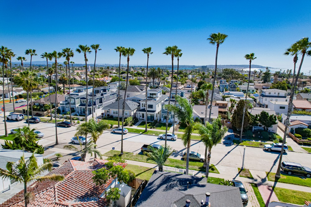 Virtual tour photo 20 of 36 for 851 Wilbur Ave