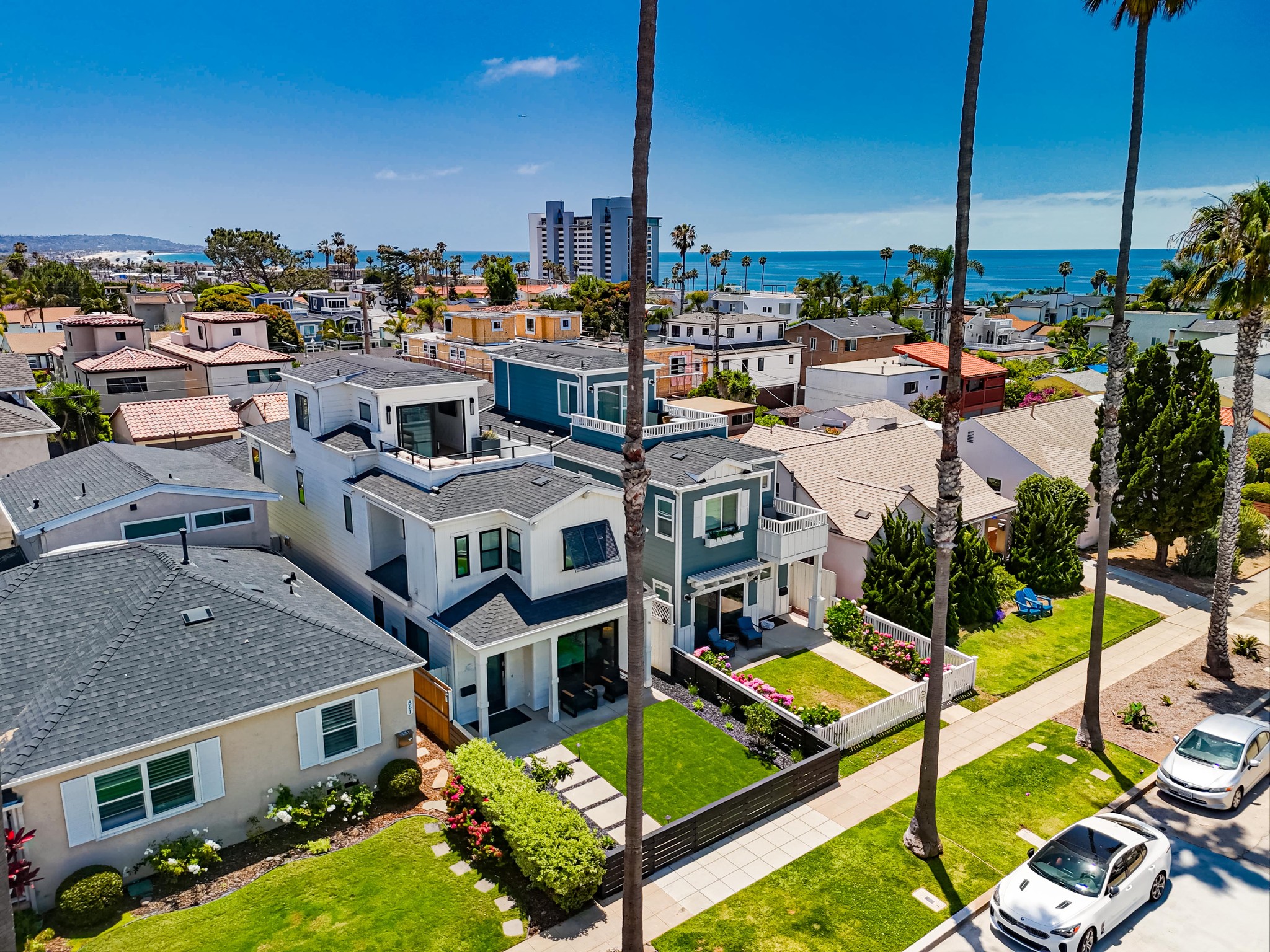 Virtual tour photo 1 of 44 for 851 Wilbur Ave
