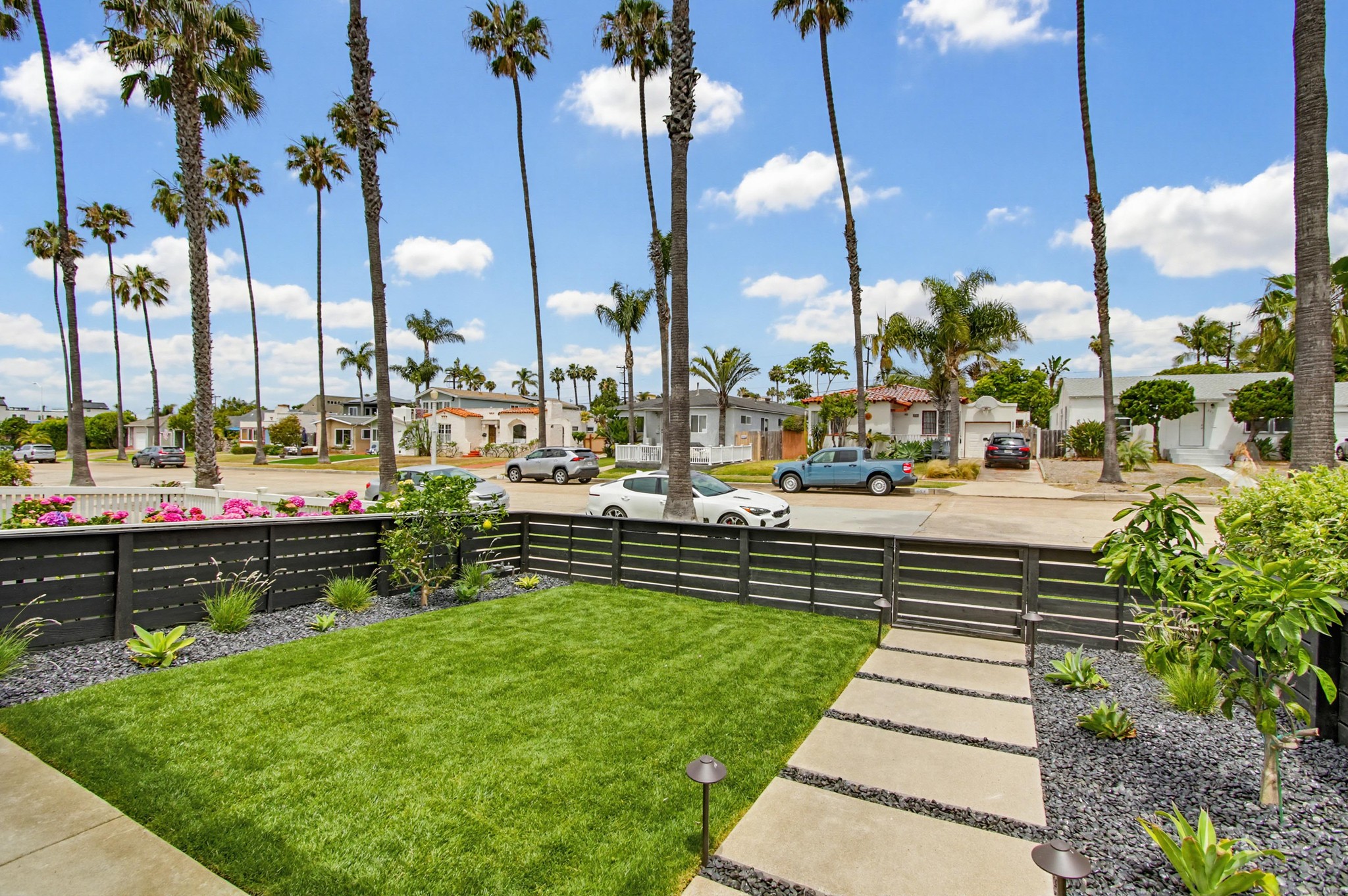 Virtual tour photo 9 of 66 for 851 Wilbur Ave